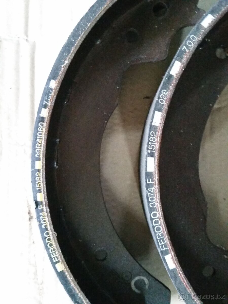 Brzdová čelisti FERODO 3074 F, Avia