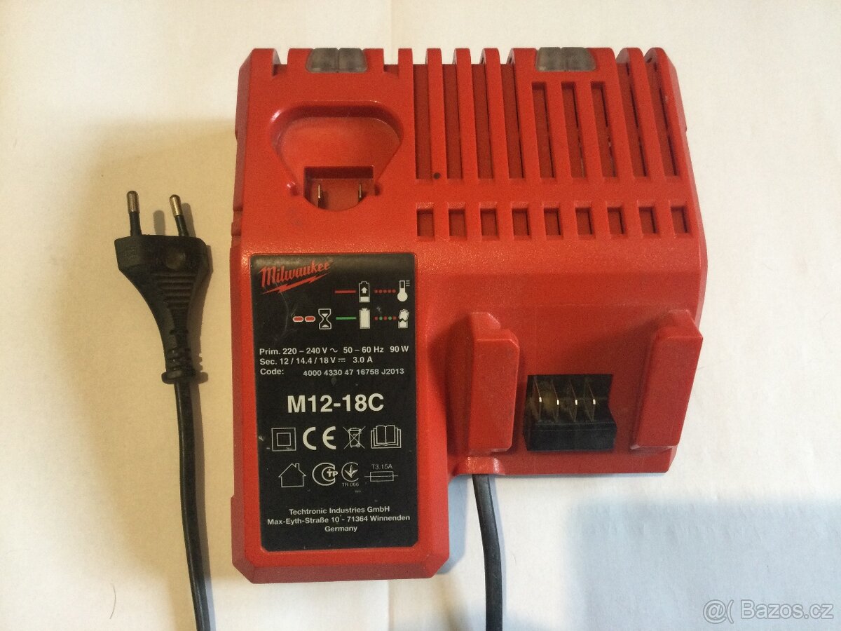 Milwaukee M12-18C nabíječka na ND
