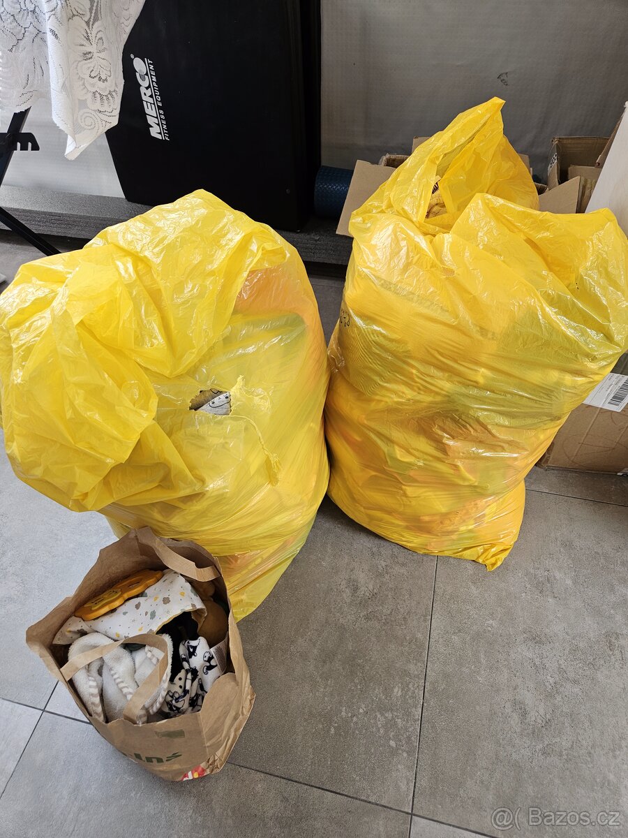 Pytel oblečení 56 - 68