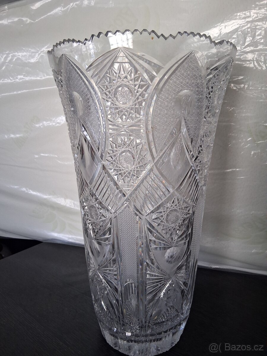 Skleněná váza.