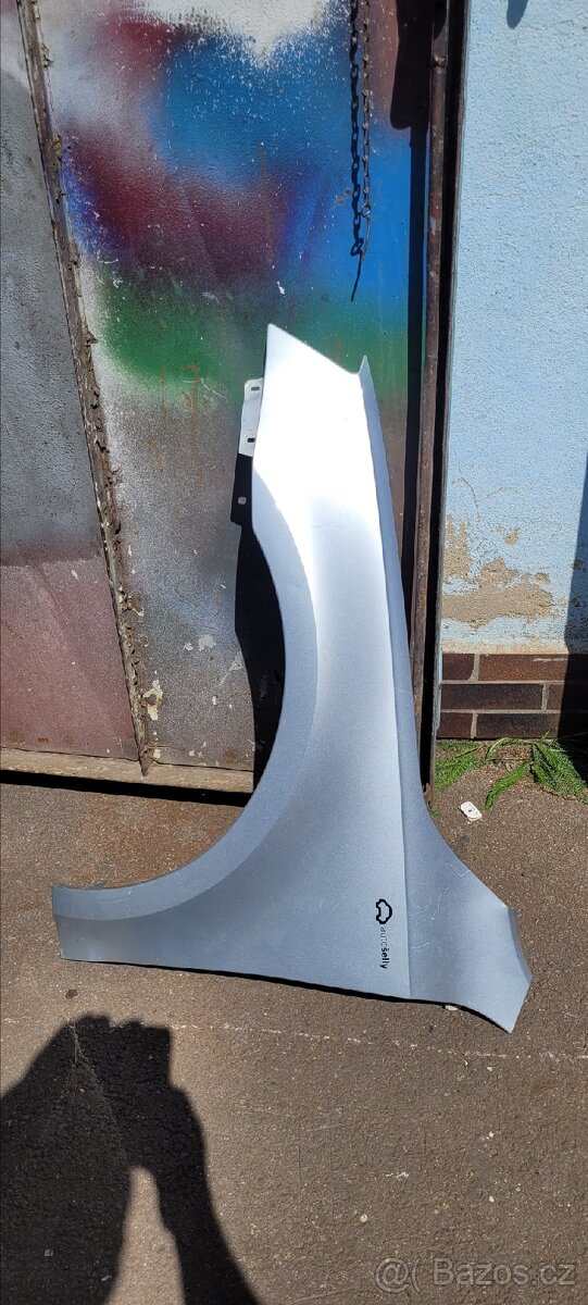 Levy blatnik octavi 3