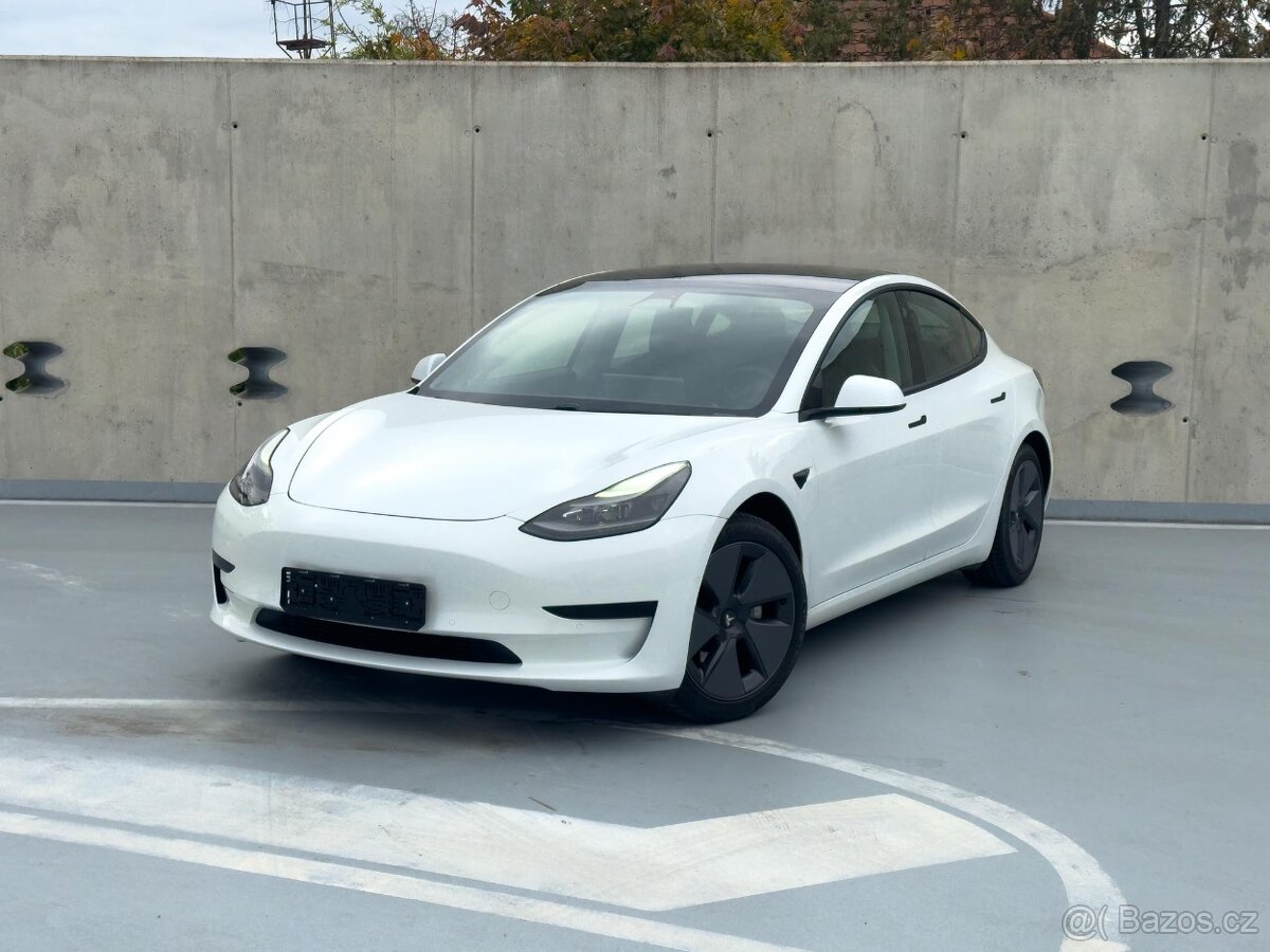 Tesla 3 SR+, refresh, DPH, SoH 94%, záruka