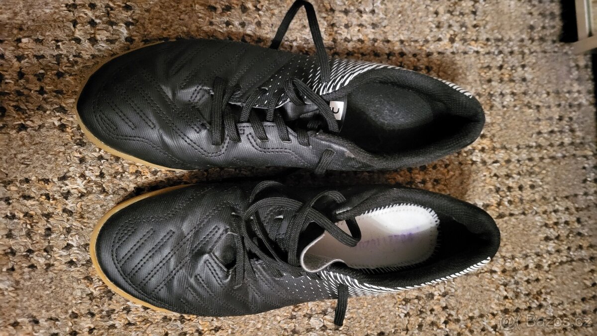 Dětské boty do haly 40