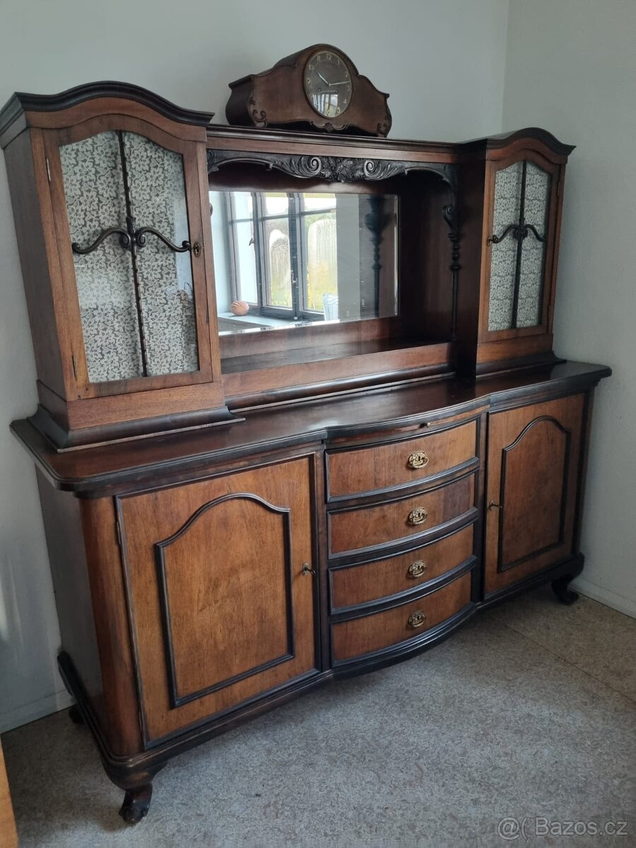 Starozitna jidelna 4 kusy