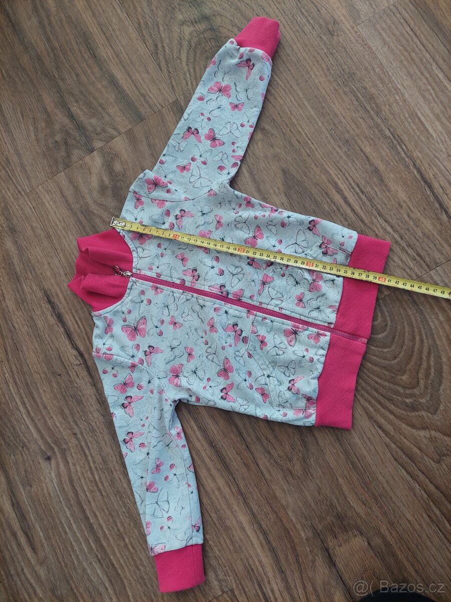 Mikina zn.Kugo vel.104