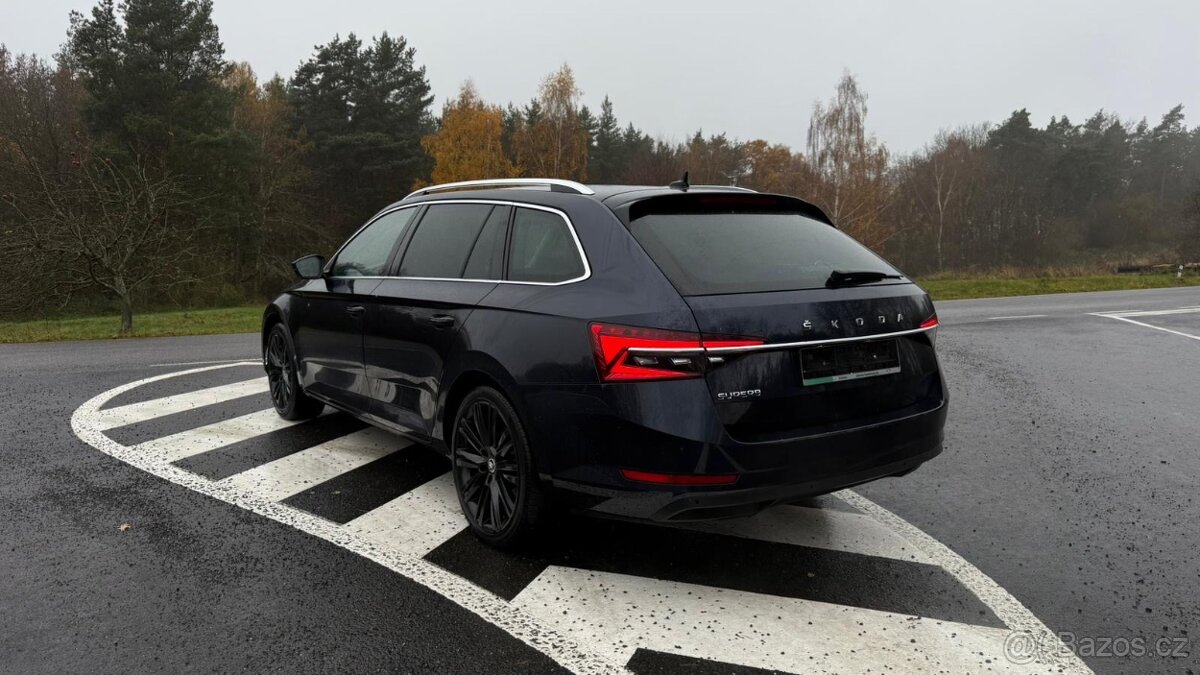 Škoda Superb 3 FL 2.0 TDI 110kW 07/2022 162tkm Matrix Tažné