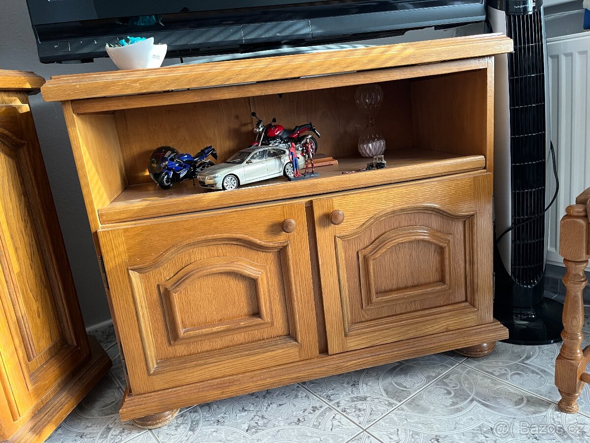 Komody z masivu (možno samostatně)