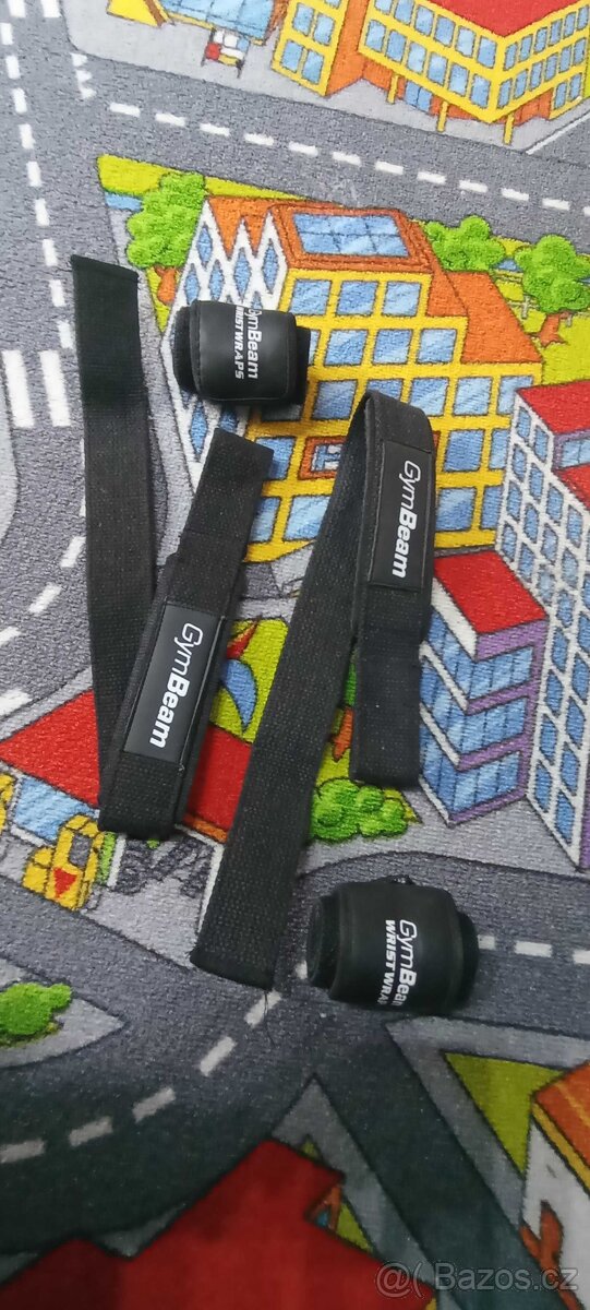 Nakládací činky + bandáže z GymBeam