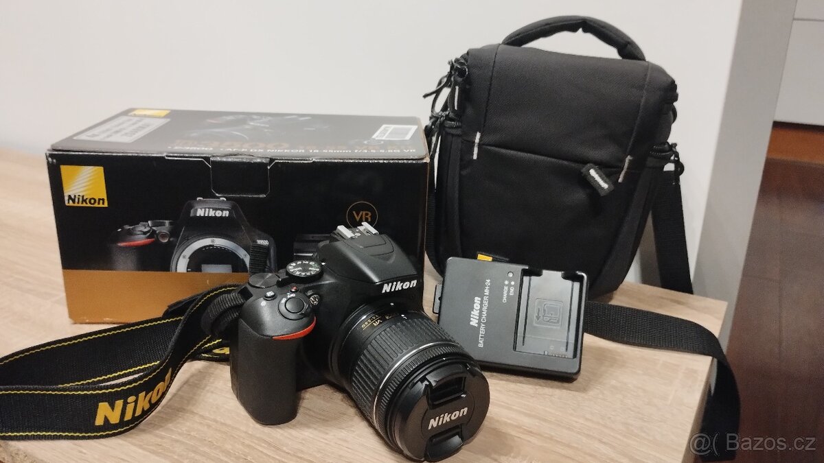 Zrcadlovka NIKON D3500 + 18-55mm AF