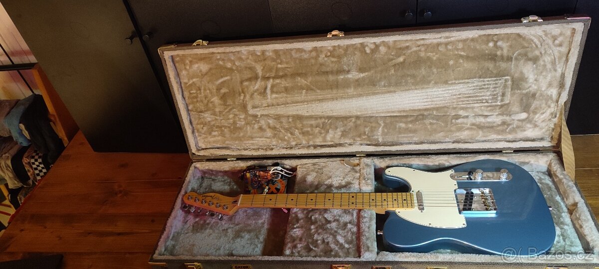 Fender telecaster player series , kufr GATOR