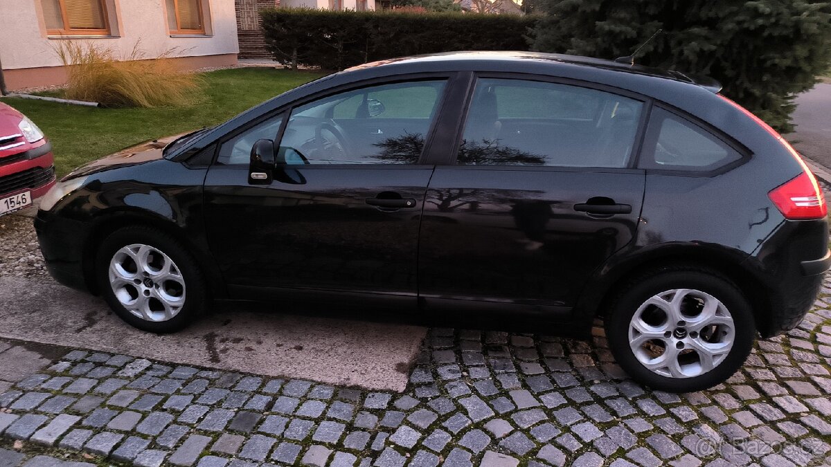 Citroën C4, 1.6i, klimatizace + tempomat