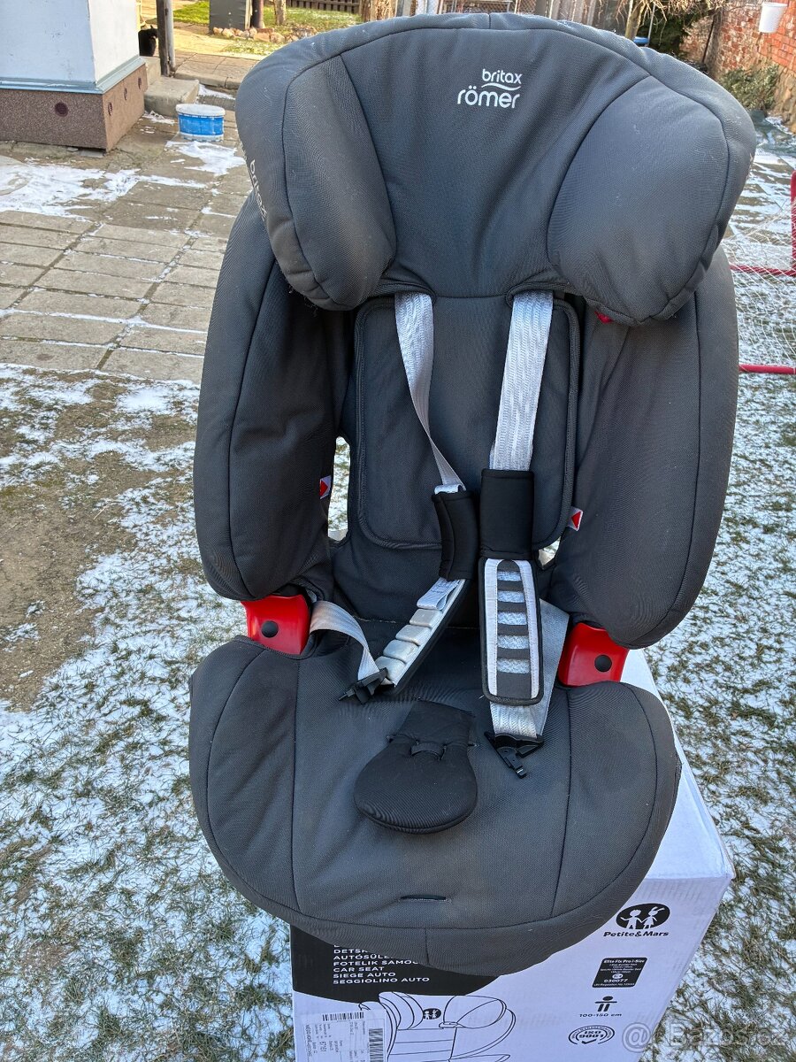 Autosedačka Britax Römer