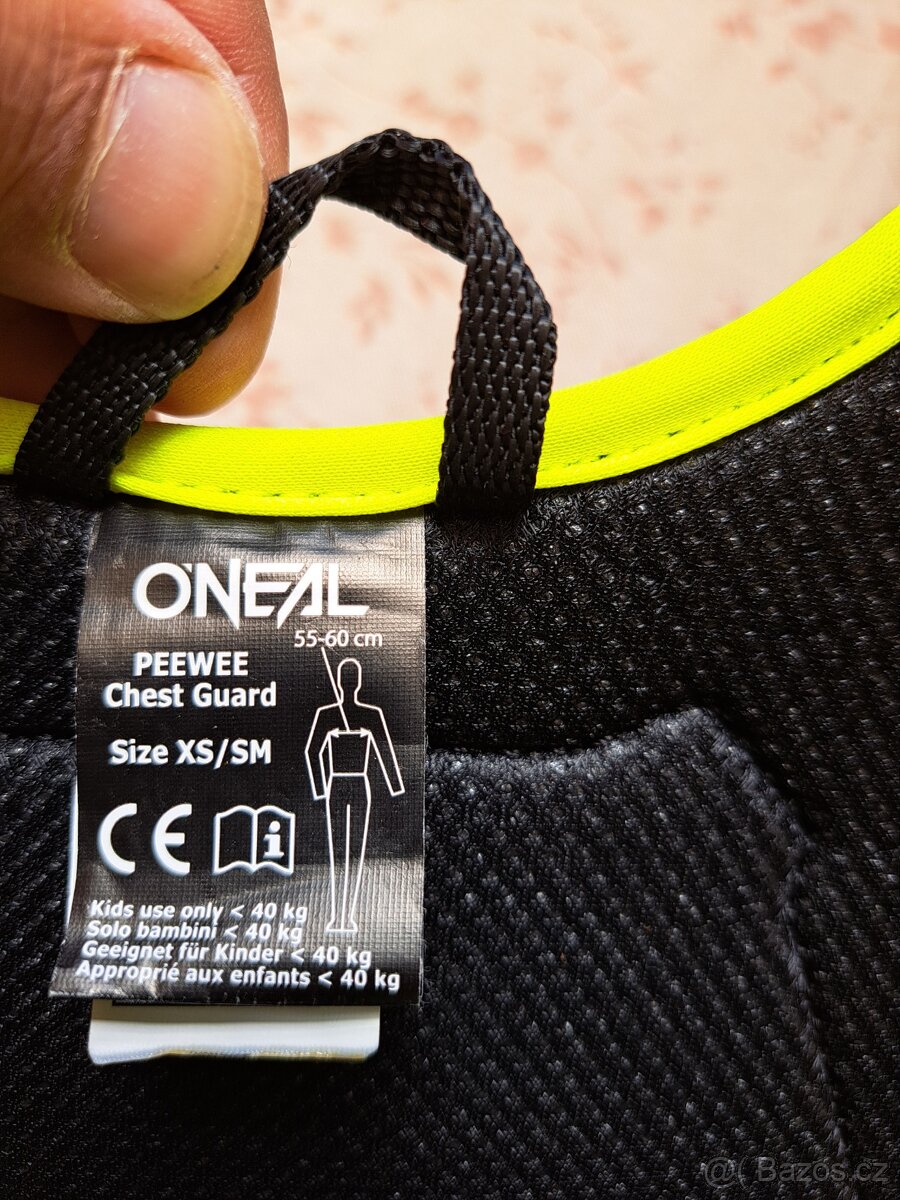 Přilba, boty , chrániče