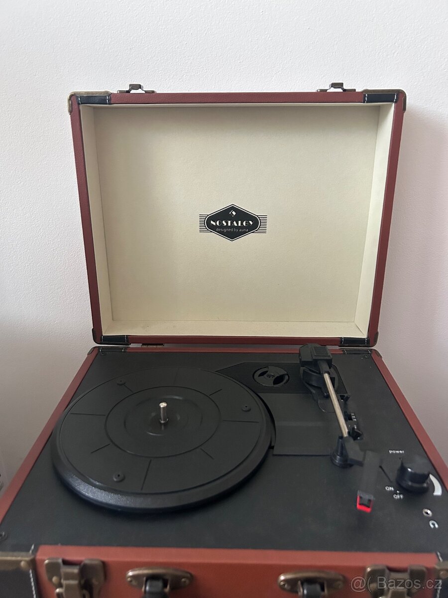 přenosné retro gramofon