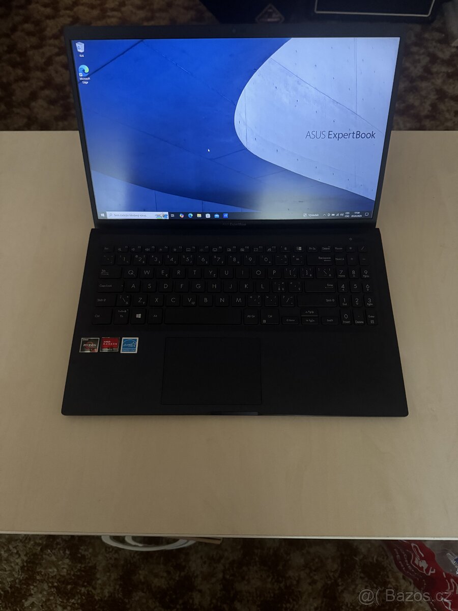 ASUS ExpertBook L1500CDA