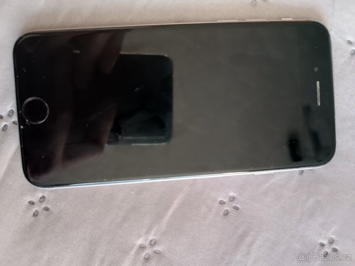📱 iPhone 6 64GB Plne funkčný, batéria 98%