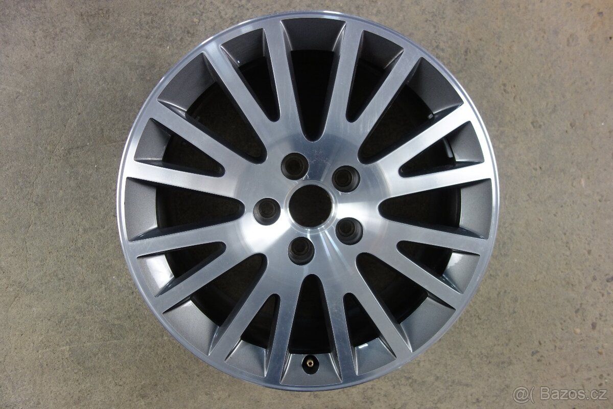 Audi A3 8P alu kolo 17" 5x112 8P0601025BE 1ks
