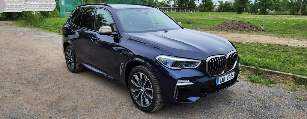 BMW X5, M50d ČR INDIVIDUAL M-SPORT TAŽ
