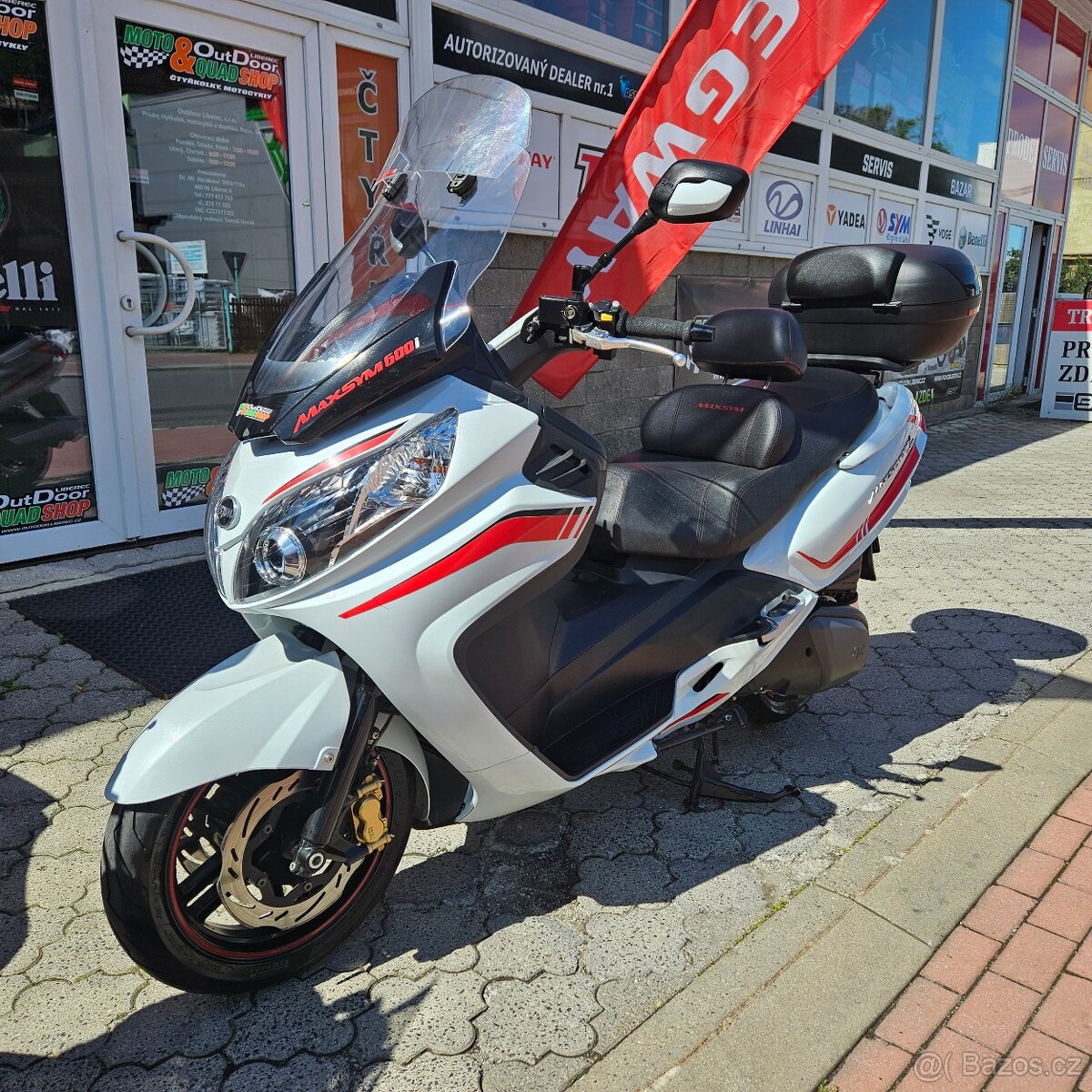 Sym Maxsym 600i ABS, kufr, původ ČR, STK DO 07/2027, kufr
