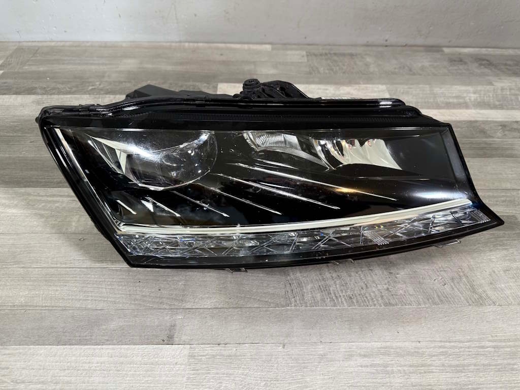 ŠKODA FABIA 3 LIFT 18-21 LED světlo PP 6V1941016F