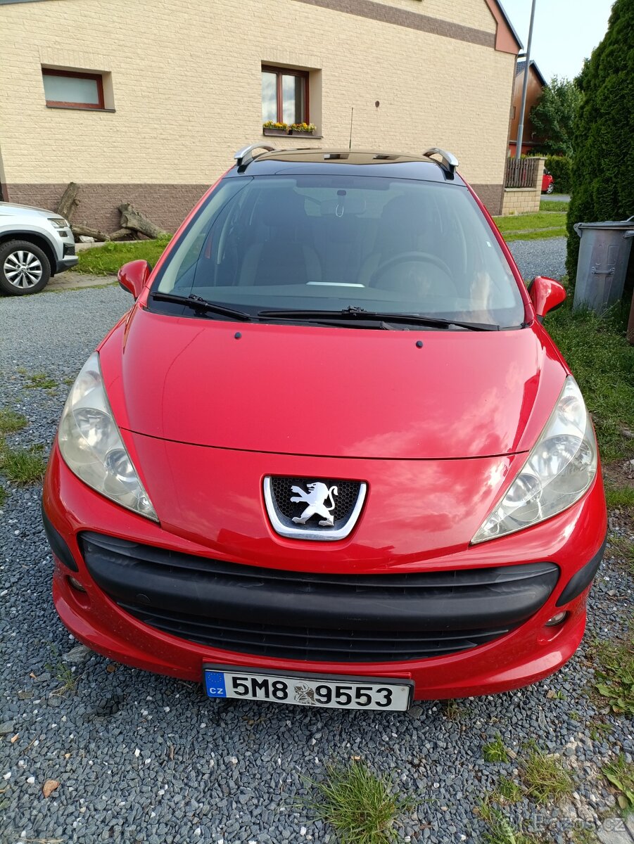 Peugeot 207sw panorama