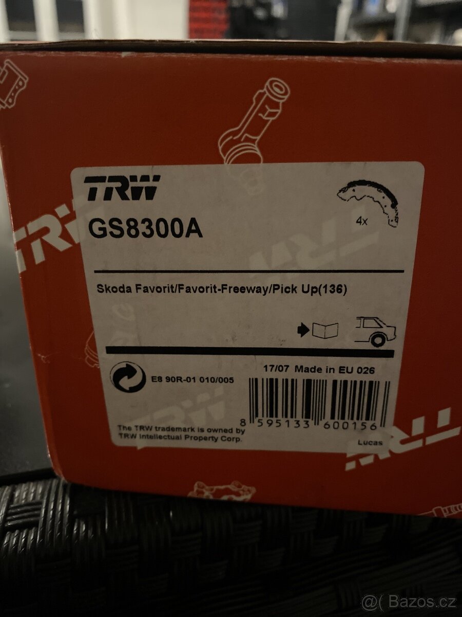brzdové pakny nové jen rozbalene 4x GS8300A