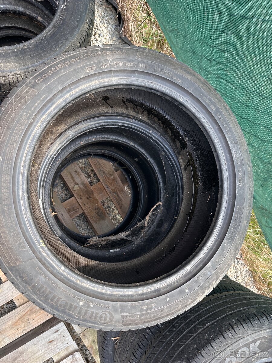 Continental 235/45/r17 94Y