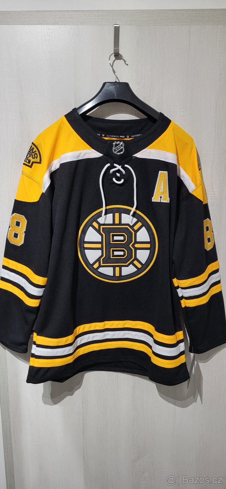 NHL dres Boston Bruins - David Pastrňák
