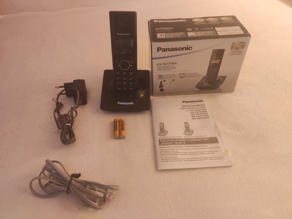 Bezdrátový telefon Panasonic KX-TG1711FX