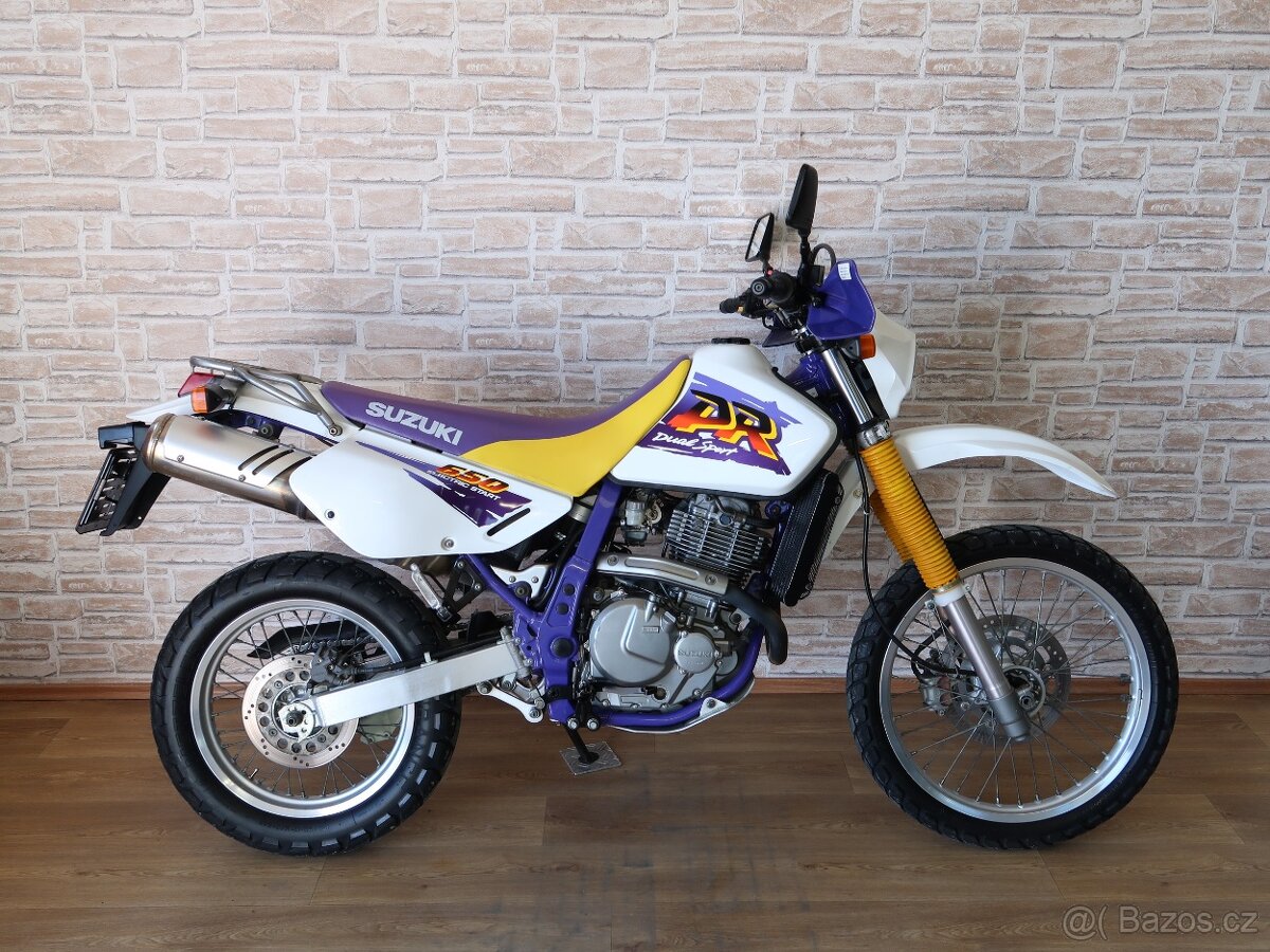 Suzuki DR650SE původní, plně funkční, nezničené