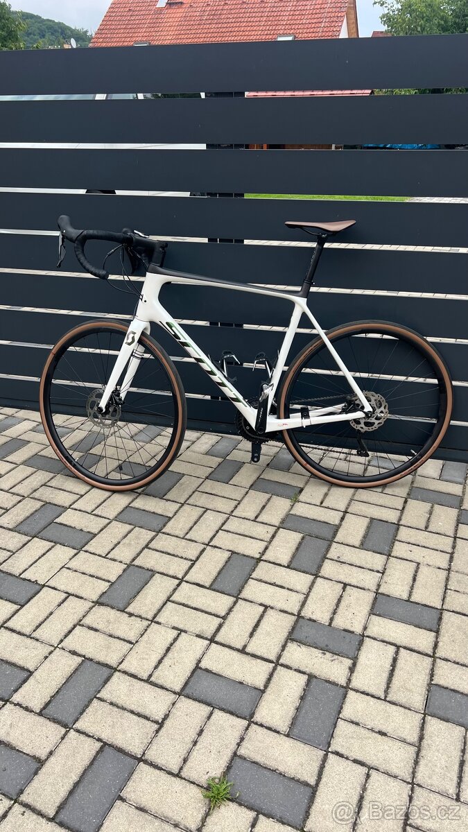 Scott Addict 20 Disc karbon XL vel.58