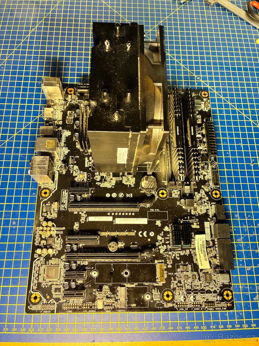 Lenovo proprietární ATX (36EB), socket LGA1151, chipset Z270