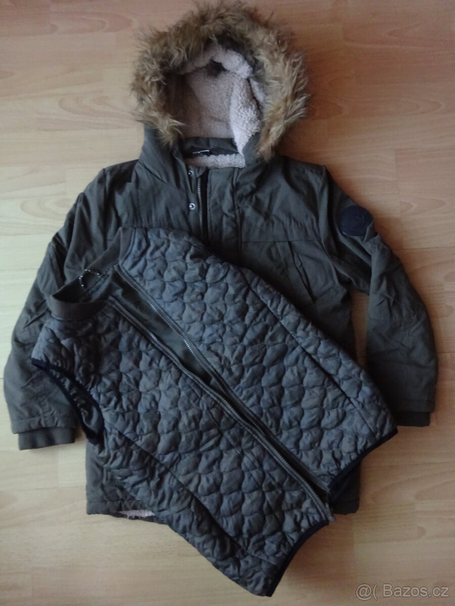 Zimní klučičí bunda zn. F&F 2V1 vel. 140/145