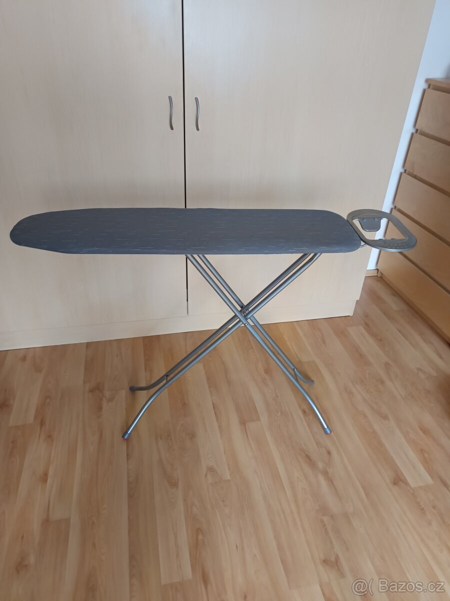 Žehlící prkno