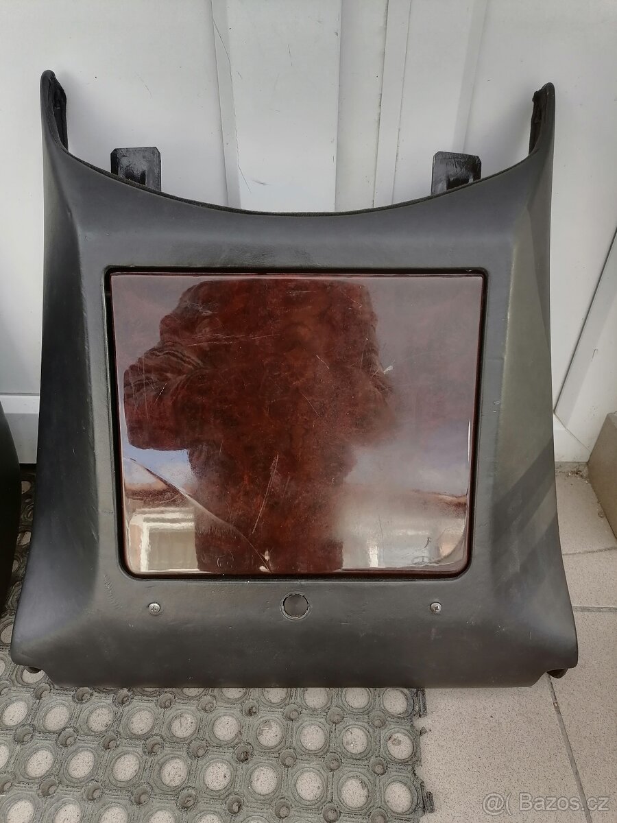 Mercedes w220 stolíky