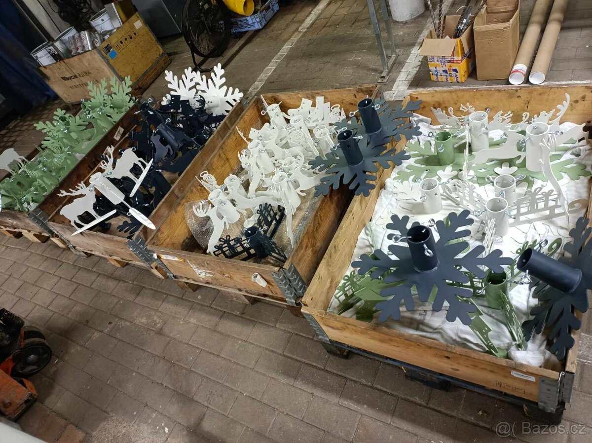 Stojan na stromeček