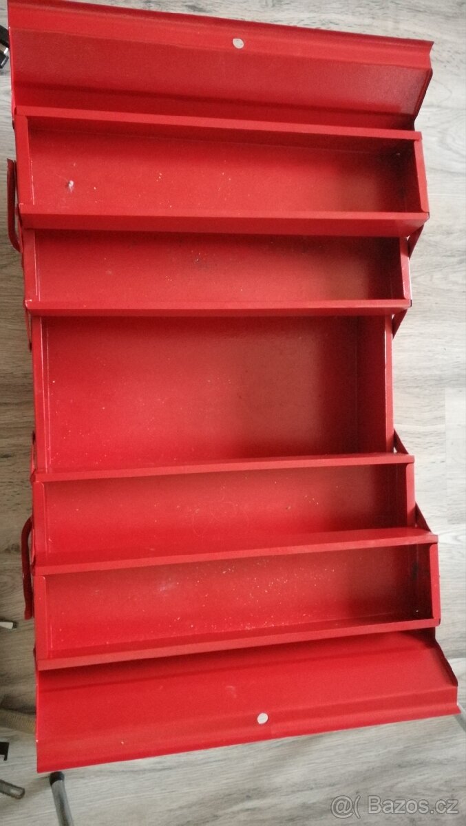 Plechový kufr na nářadí rozkladaci