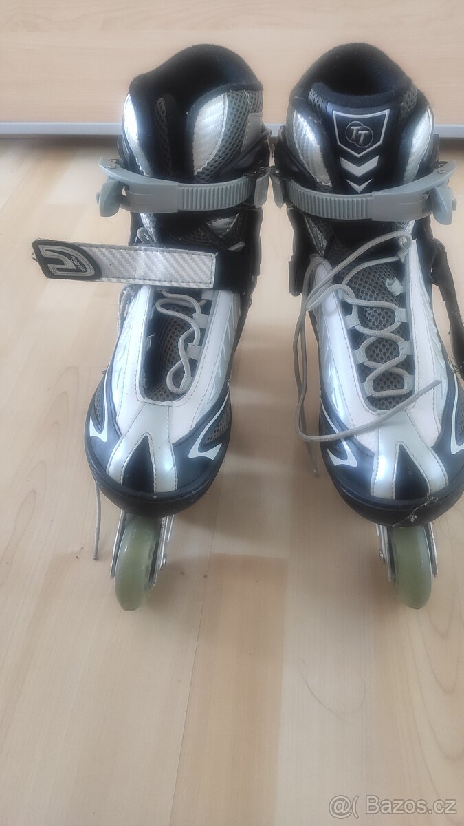 Kolečkové in-line brusle TTBlade