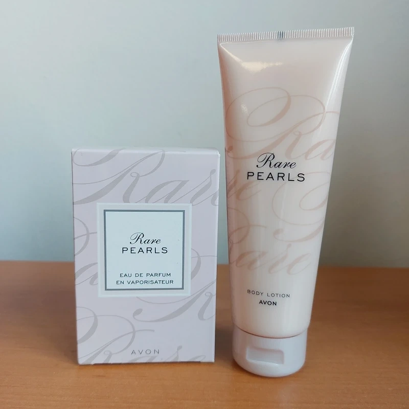 Avon sada Rare Pearls