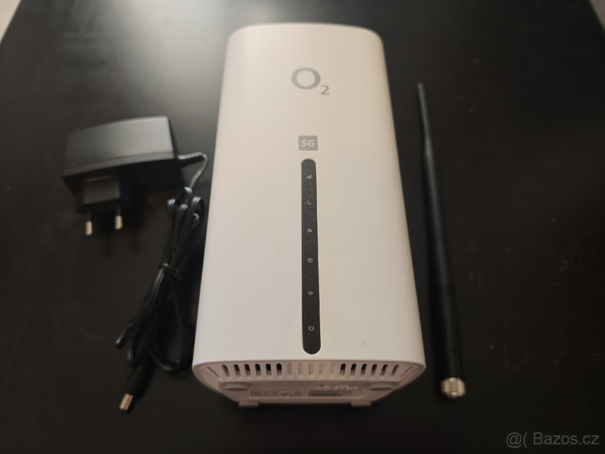 5G modem / router TP-Link NX510v (O2 5G Box)