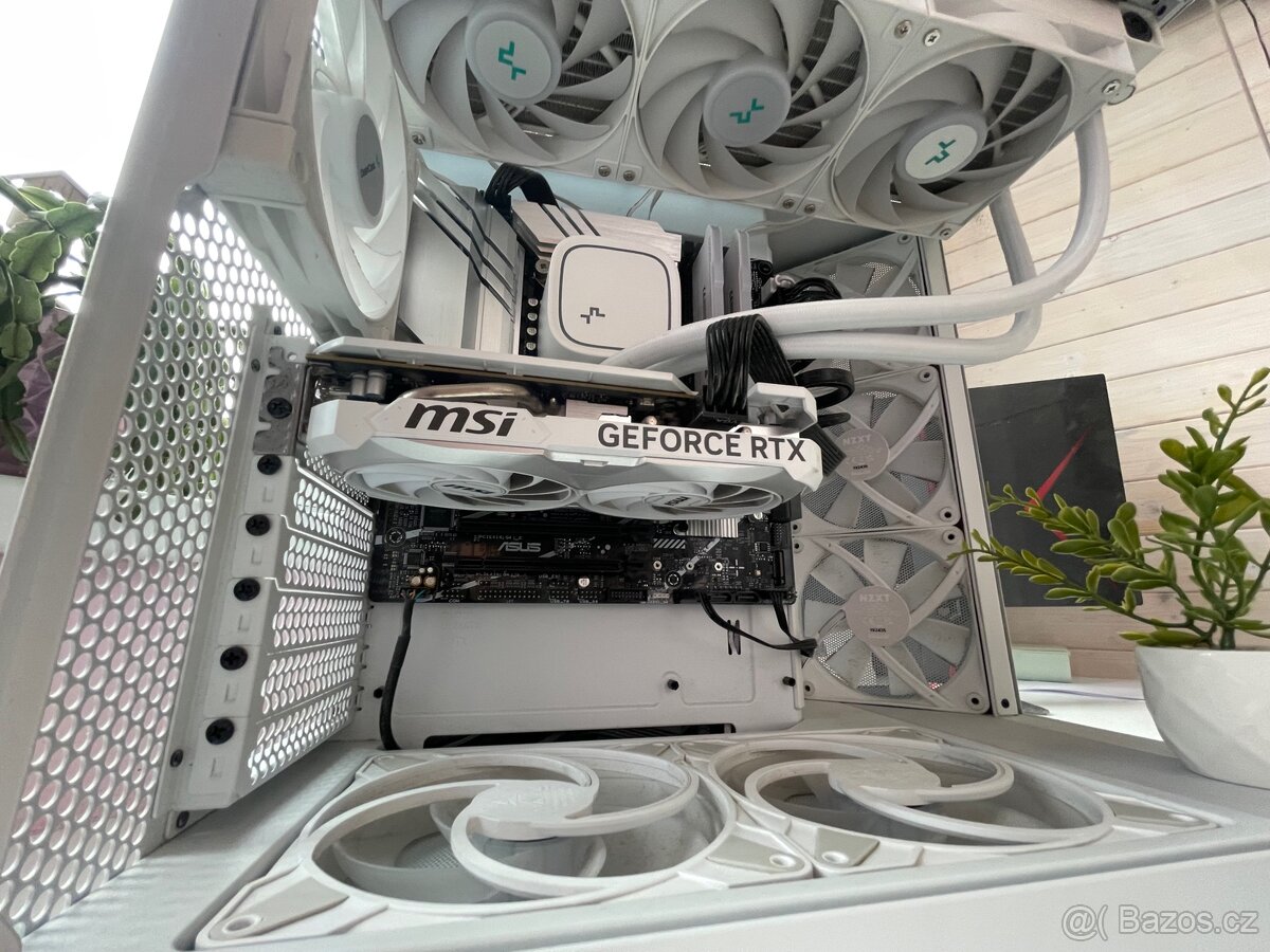 🔥 PRODEJ CUSTOM WHITE GAMING PC SETUP