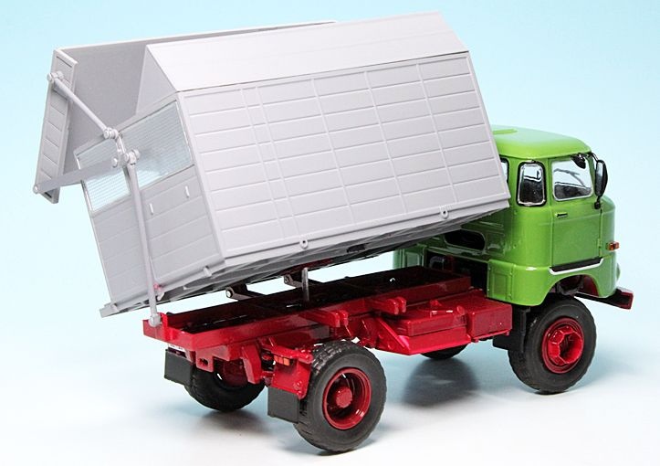 IFA W50 AGRO MĚŘÍTKO 1:32