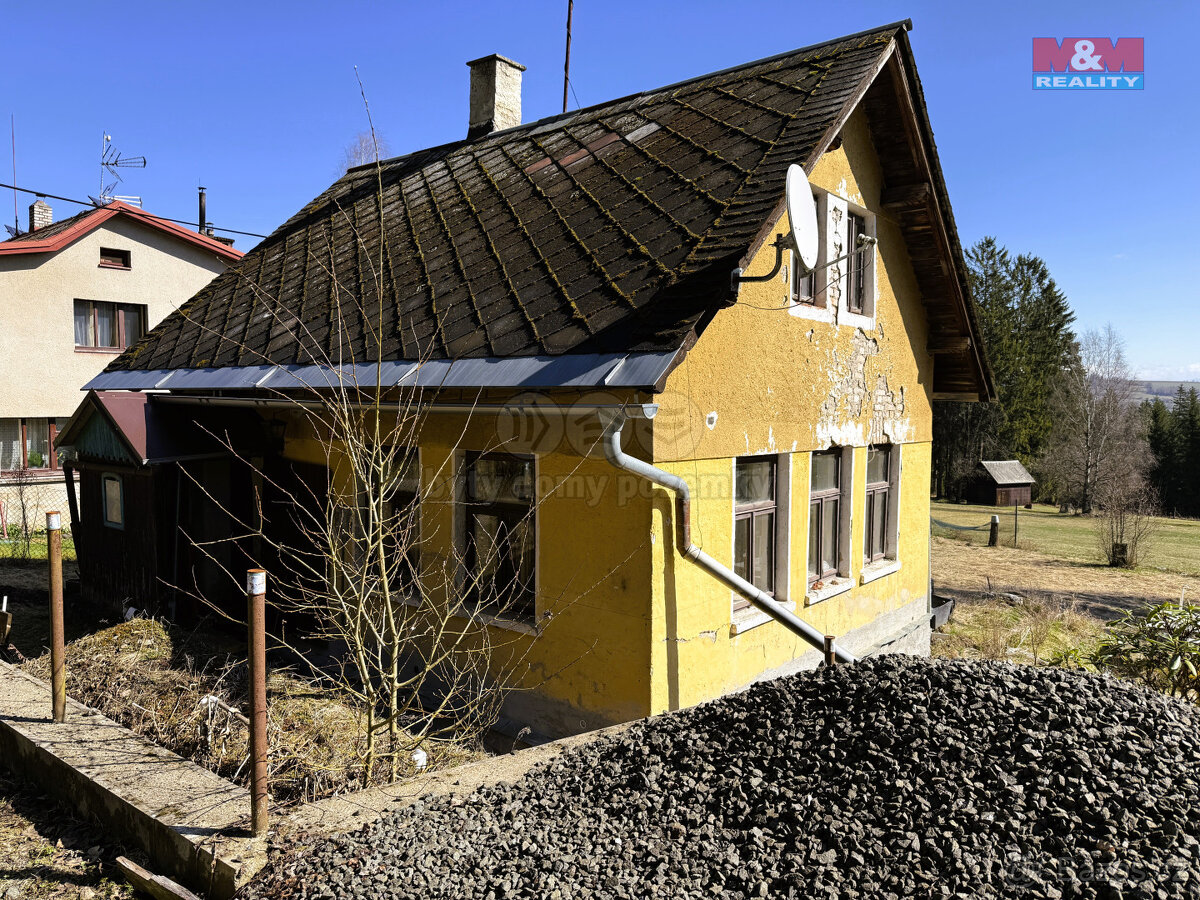 Prodej rodinného domu v Pěnčíně, část Alšovice, 606 m2