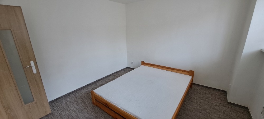 postel 200 x 160, dvoulůžko, postel, borovice