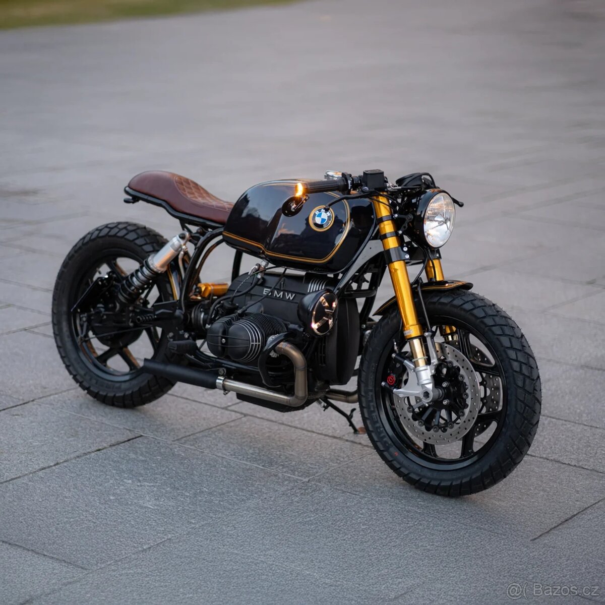 BMW R 100 na stavbu cafe racer