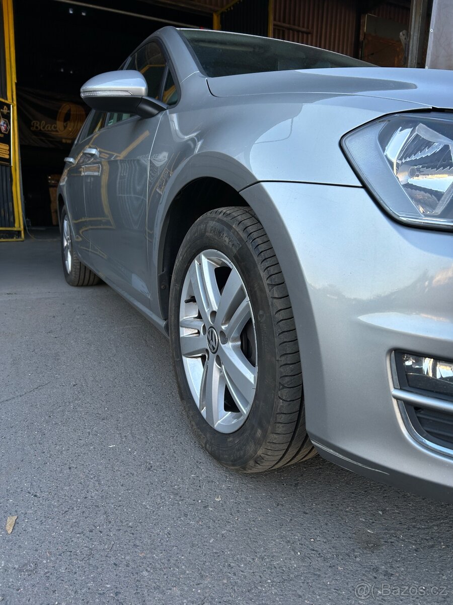 VW golf VII 1.6 TDi automat 77kw