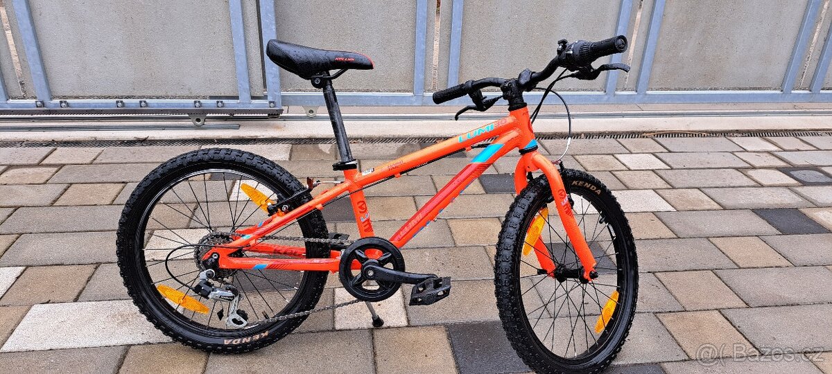 Kellys LUMI 30 dětské 20"