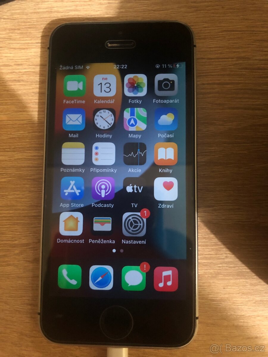 iPhone SE 2016