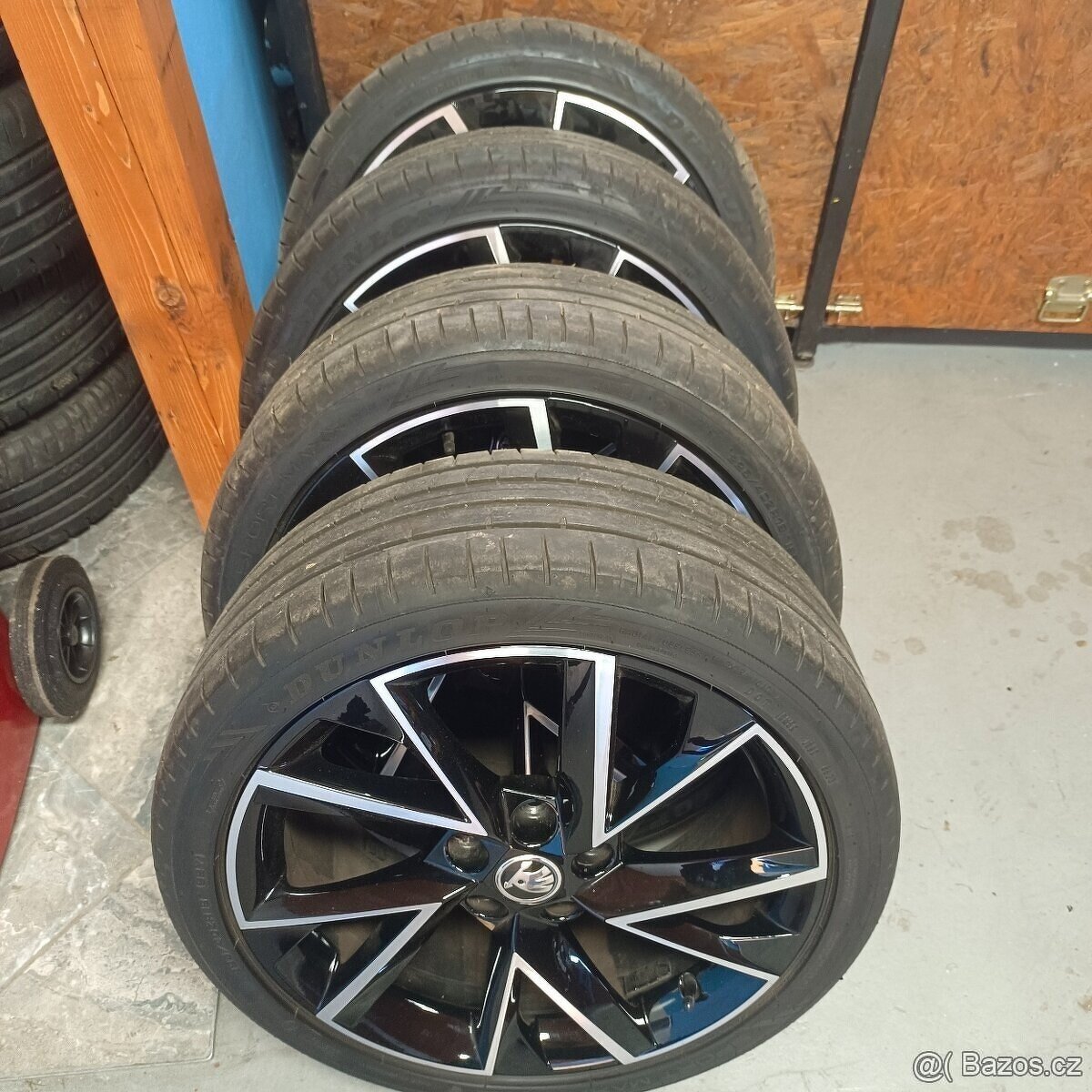 Originál ALU škoda R18 TOP stav