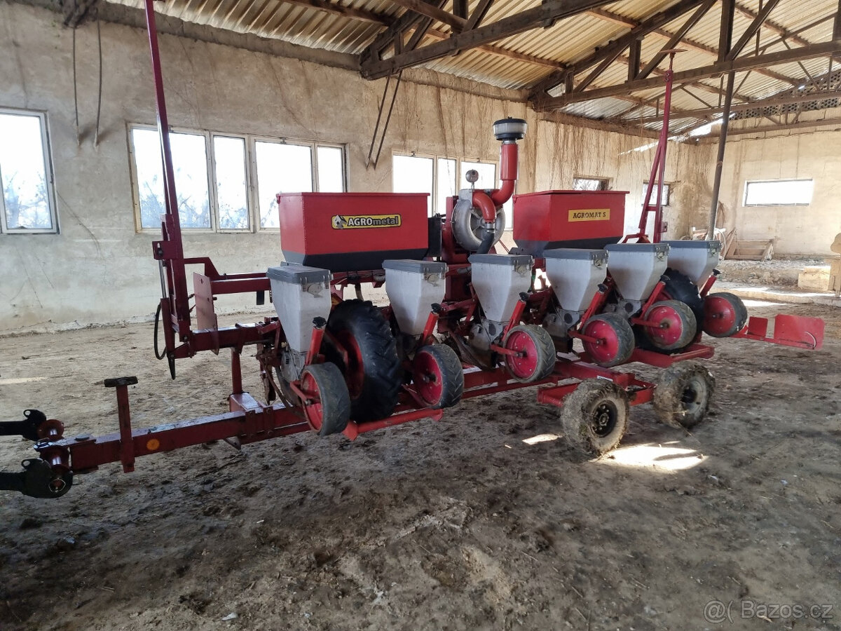 Secí stroj AGROMETAL AGROMAT S6
